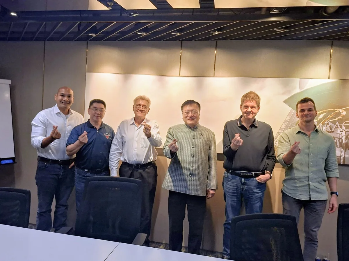 Advisory Board members of the Nam Jai Code Lab meeting at Siam Paragon, hosted by Axel Winter